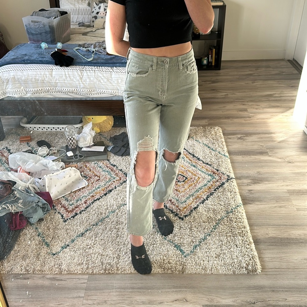 American Eagle Mom Jeans
